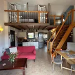 Melody Birds Holiday home Dikella