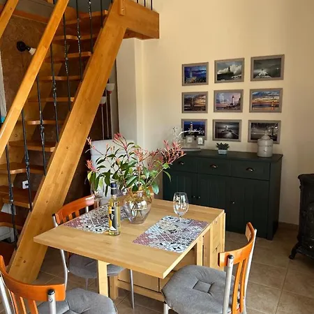 Melody Birds Holiday home Dikella