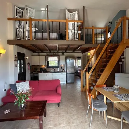 Melody Birds Holiday home Dikella